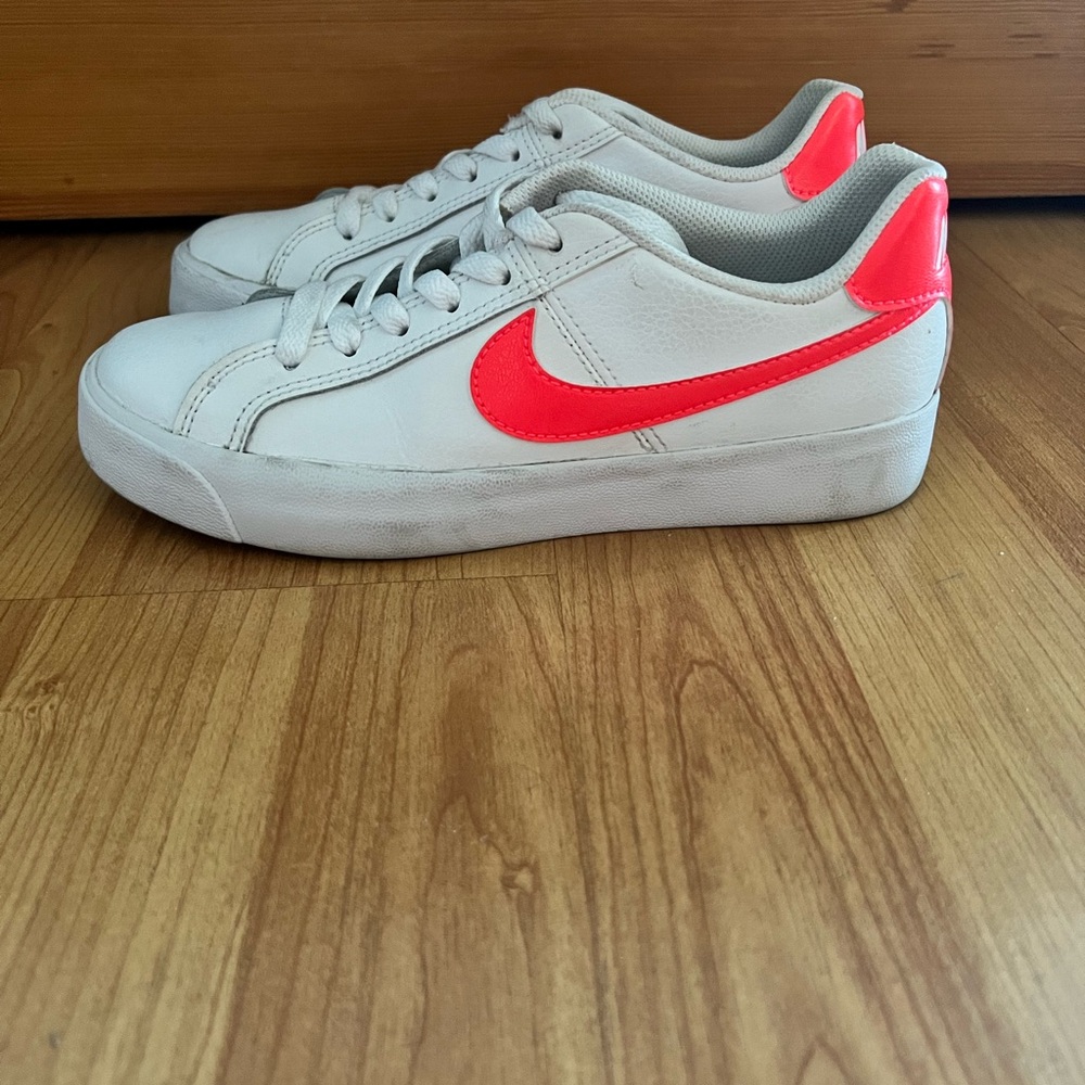 Nike Court Royale Sneakers - Picture 6 of 8